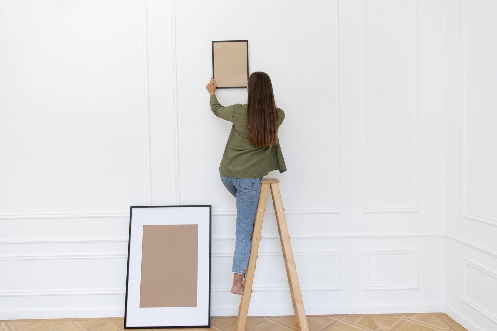How to Choose the Right Size and Scale for Textured Wall Art